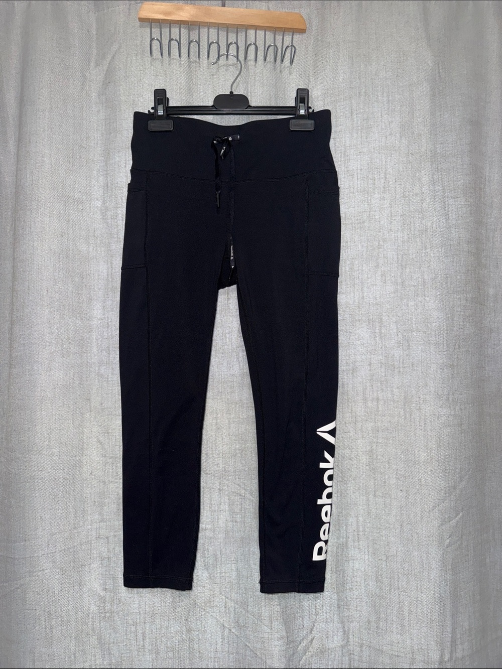 Reebok Cropped Black Athletic Leggings